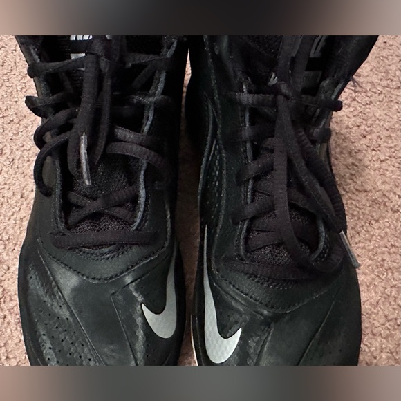 Nike Team Hustle D7 Retro Black Basketball High Top Shoes Athletic Sneakers 3Y - Picture 6 of 14